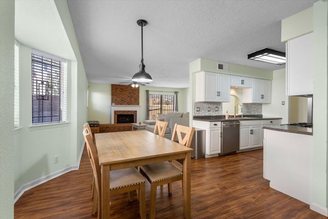 916 Turner Drive NE, Albuquerque, NM 87123