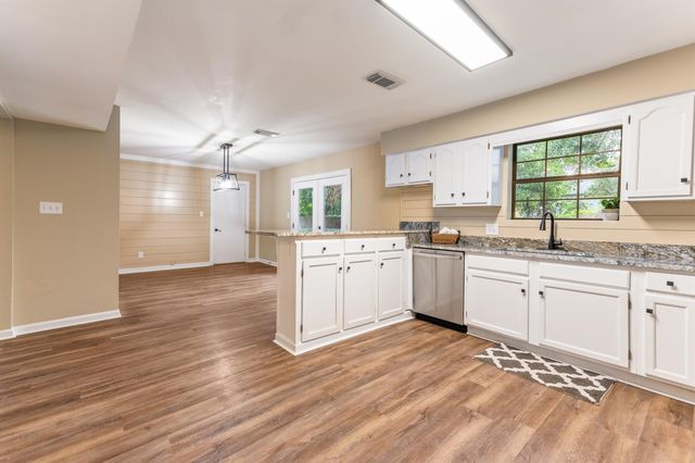 2053 Ted Hines Drive, Tallahassee, FL 32308