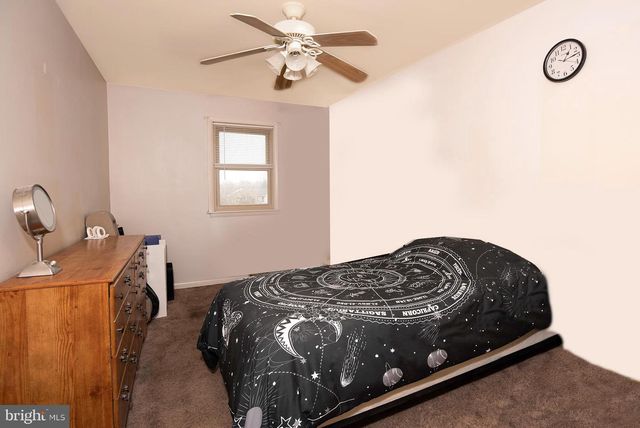 10 HATTERAS CT, Elkton, MD 21921