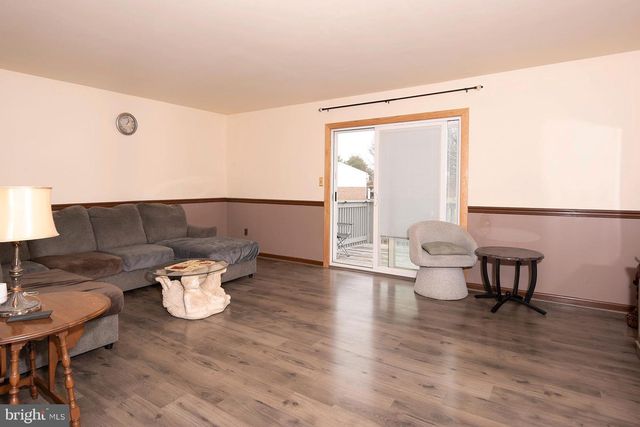 10 HATTERAS CT, Elkton, MD 21921