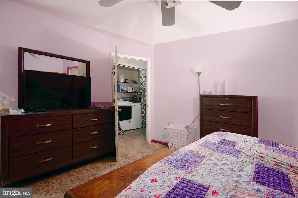 Image 16 of property listing at 10 HATTERAS CT, Elkton, MD 21921