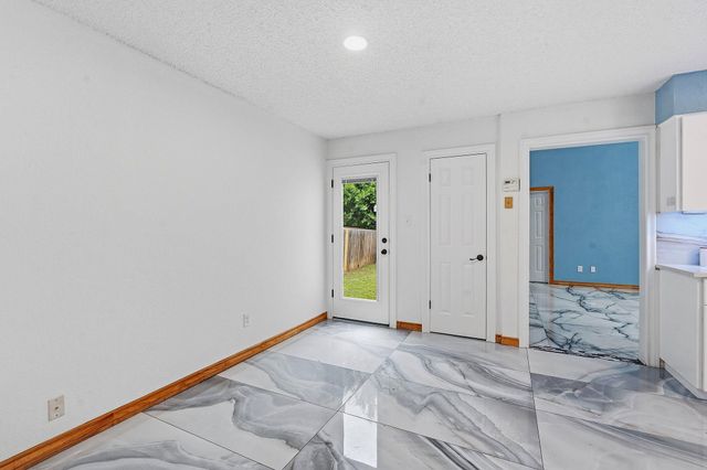 2133 Redwing WAY, Round Rock, TX 78664