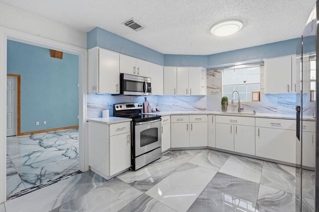 2133 Redwing WAY, Round Rock, TX 78664