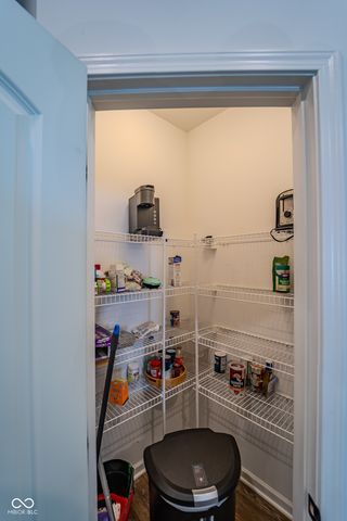 1118 Brockton Court, Greenfield, IN 46140