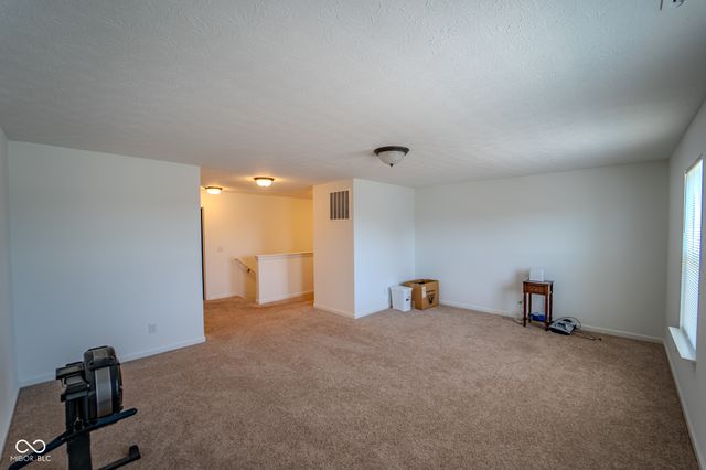 1118 Brockton Court, Greenfield, IN 46140