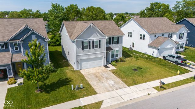 1118 Brockton Court, Greenfield, IN 46140