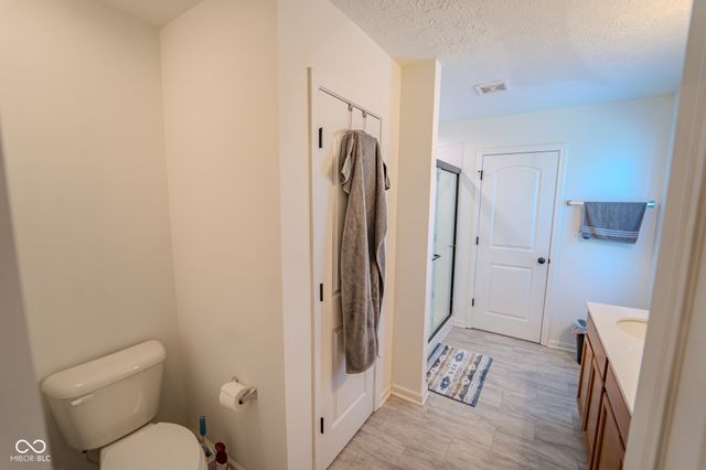 1118 Brockton Court, Greenfield, IN 46140