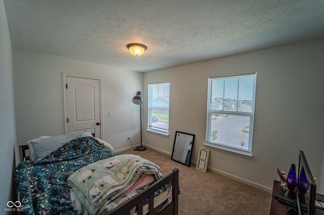 1118 Brockton Court, Greenfield, IN 46140
