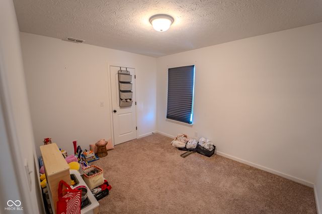 1118 Brockton Court, Greenfield, IN 46140