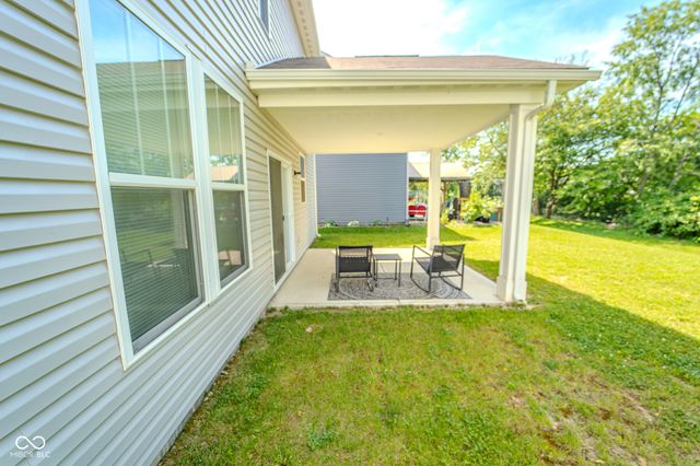 1118 Brockton Court, Greenfield, IN 46140