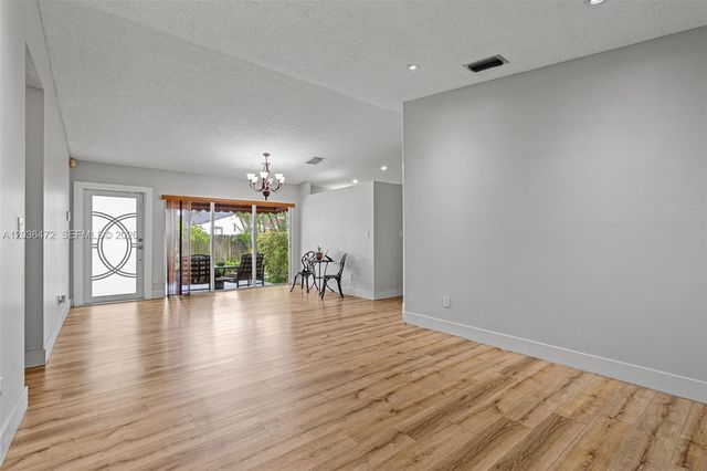14365 SW 175th Ter, Miami, FL 33177