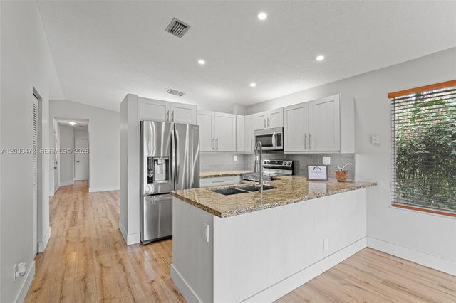 14365 SW 175th Ter, Miami, FL 33177