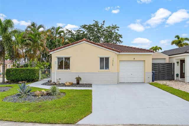 14365 SW 175th Ter, Miami, FL 33177