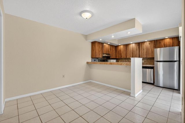 3900 County Line Road 21d, Tequesta, FL 33469