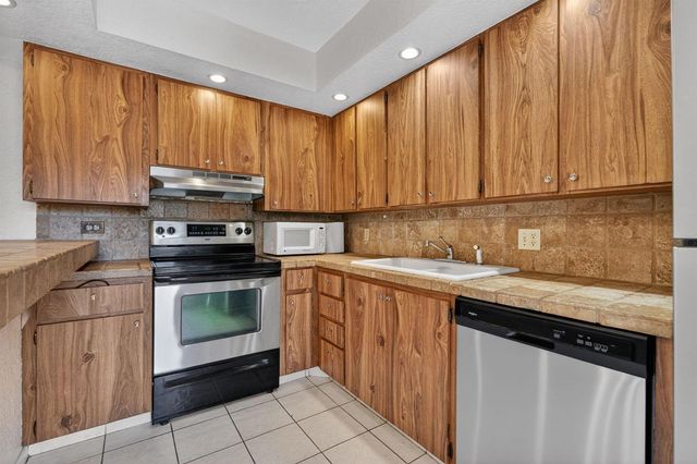 3900 County Line Road 21d, Tequesta, FL 33469