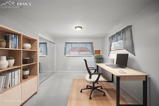 35 S Roosevelt Street, Colorado Springs, CO 80910