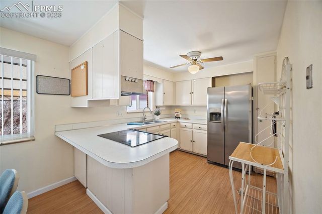 35 S Roosevelt Street, Colorado Springs, CO 80910