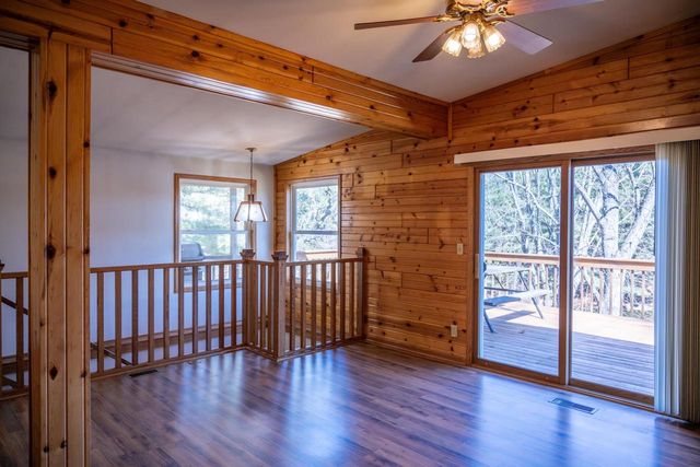 S3244A W Lake Virginia Road, Reedsburg, WI 53959