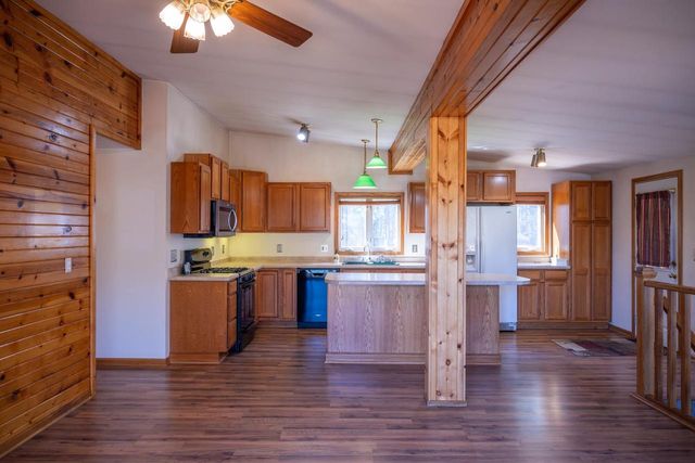 S3244A W Lake Virginia Road, Reedsburg, WI 53959