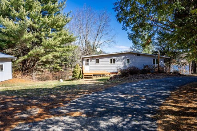 S3244A W Lake Virginia Road, Reedsburg, WI 53959