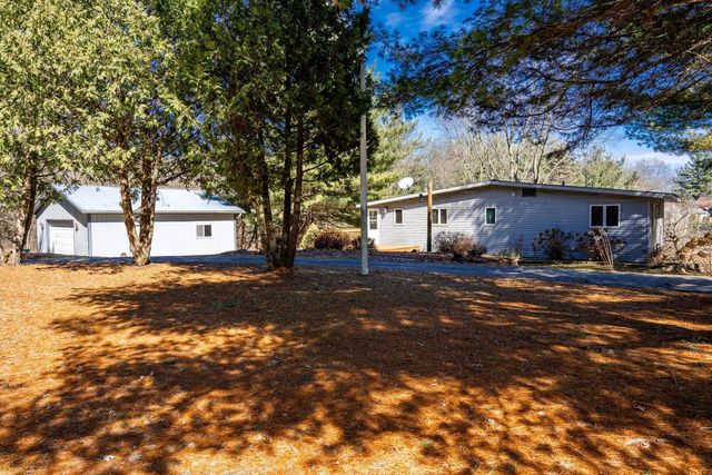 S3244A W Lake Virginia Road, Reedsburg, WI 53959