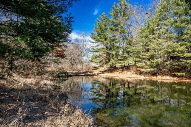 S3244A W Lake Virginia Road, Reedsburg, WI 53959