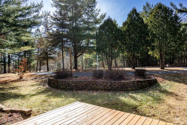 S3244A W Lake Virginia Road, Reedsburg, WI 53959