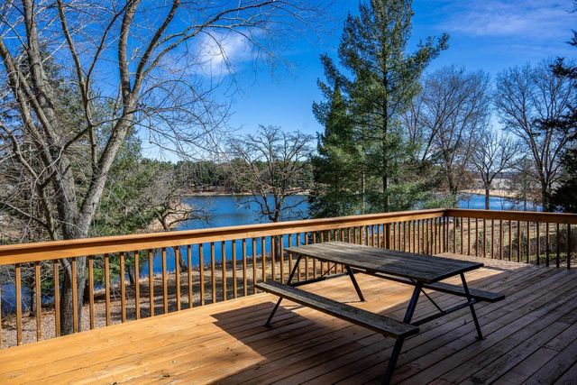 S3244A W Lake Virginia Road, Reedsburg, WI 53959