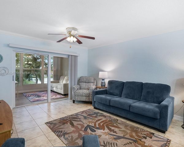 3531 NW 50th Avenue 514, Lauderdale Lakes, FL 33319