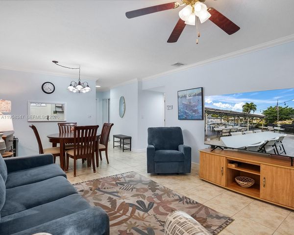 3531 NW 50th Avenue 514, Lauderdale Lakes, FL 33319