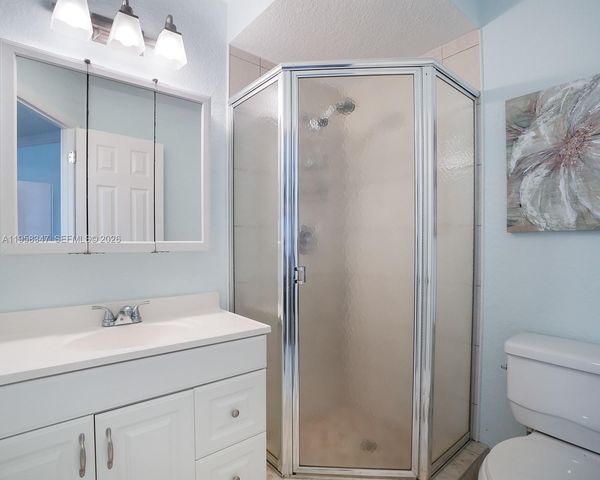 3531 NW 50th Avenue 514, Lauderdale Lakes, FL 33319