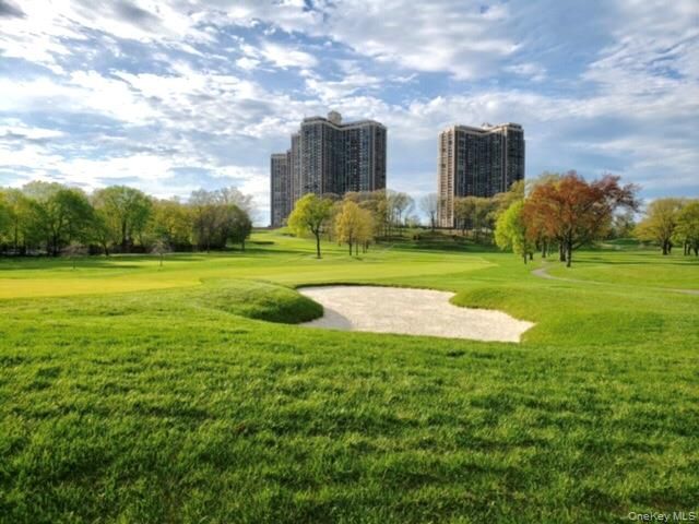 27110 Grand Central Parkway 27C, Floral Park, NY 11005