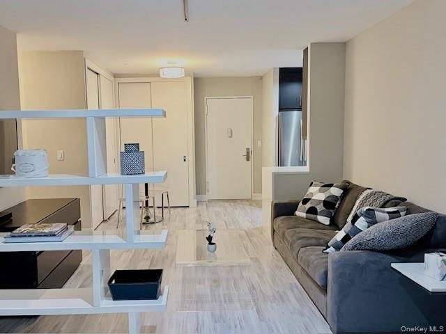 27110 Grand Central Parkway 27C, Floral Park, NY 11005