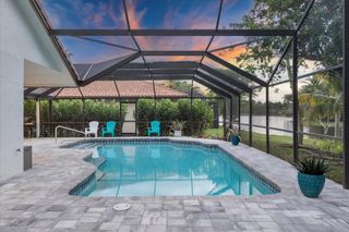1041 Woodfall Ct, Weston, FL 33326