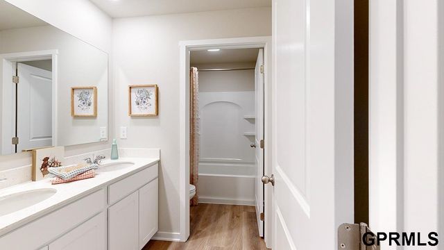 17002 Reynolds Street, Bennington, NE 68007