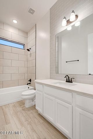 7273 Cimarron Gap Drive, El Paso, TX 79911