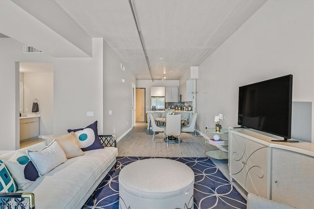 353 East Bonneville Avenue 359, Las Vegas, NV 89101
