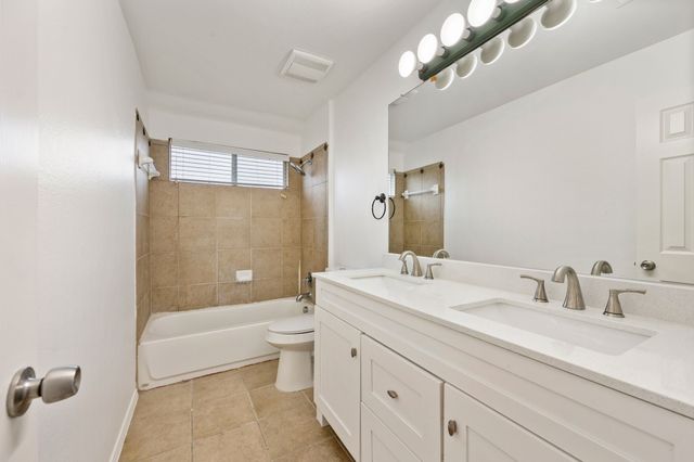 3904 Penny Royal Drive, Fort Worth, TX 76244