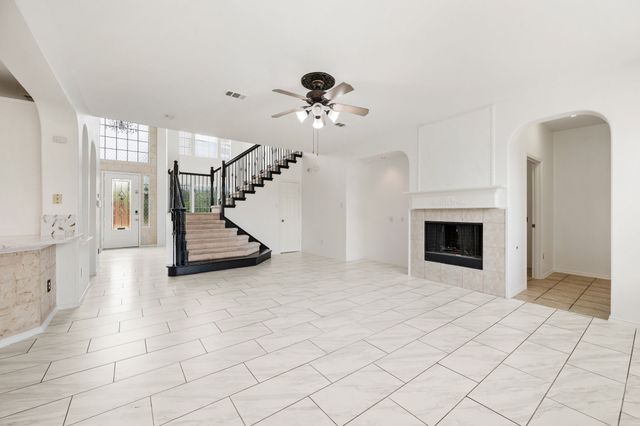 3904 Penny Royal Drive, Fort Worth, TX 76244