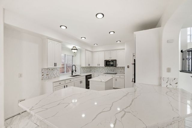 3904 Penny Royal Drive, Fort Worth, TX 76244
