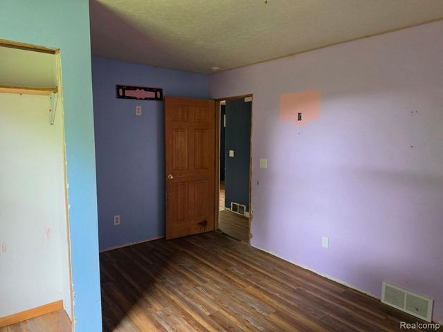 8900 Edward Road, Watertown Township, MI 48435