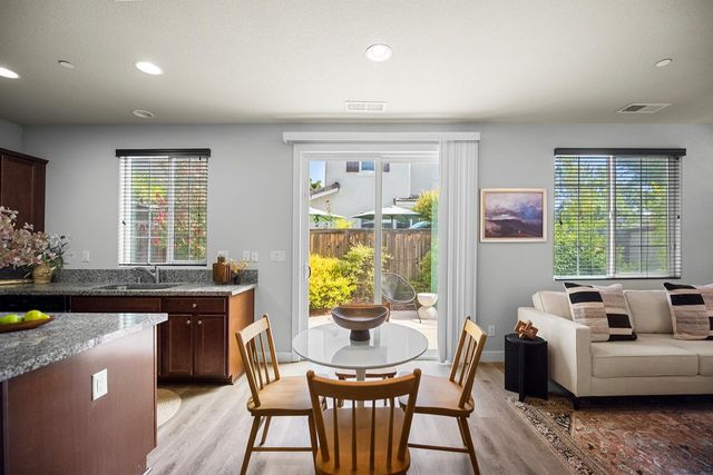 741 Candela Cir, Sacramento, CA 95835