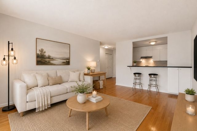 205 Independence Ave 243, Quincy, MA 02169