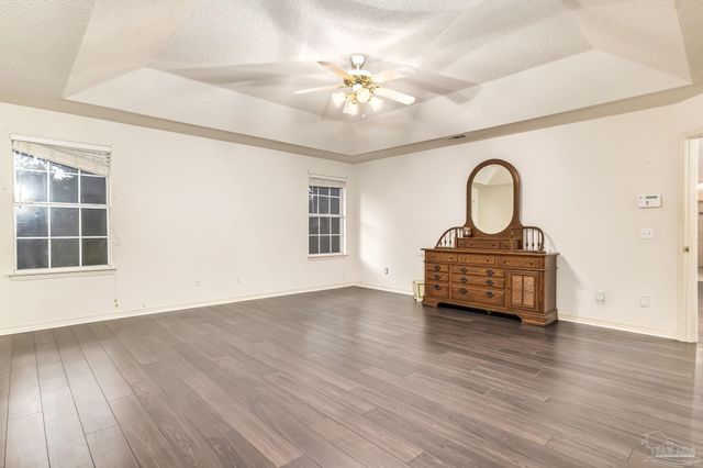 2085 Dovefield Dr, Pensacola, FL 32534