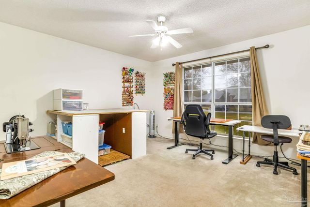 2085 Dovefield Dr, Pensacola, FL 32534