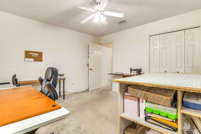 2085 Dovefield Dr, Pensacola, FL 32534