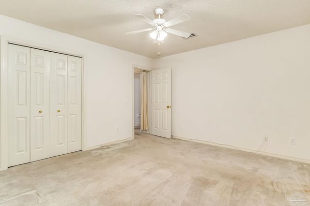 2085 Dovefield Dr, Pensacola, FL 32534