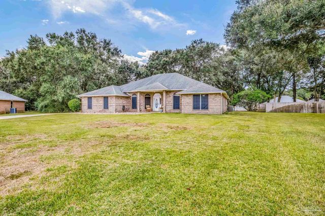 2085 Dovefield Dr, Pensacola, FL 32534
