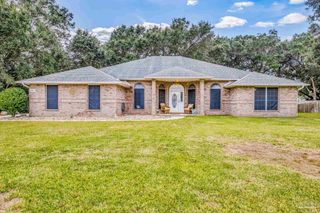2085 Dovefield Dr, Pensacola, FL 32534