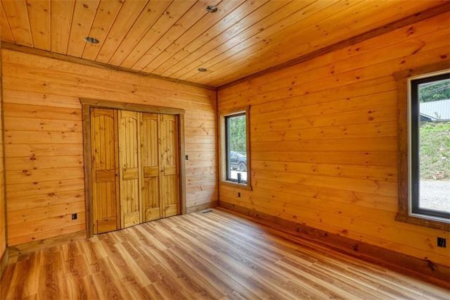 485 Church St, Blue Ridge, GA 30513